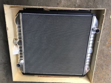 SK200-3全鋁水箱（xiāng）