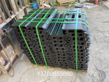 PC400-6挖掘機鏈板（bǎn）