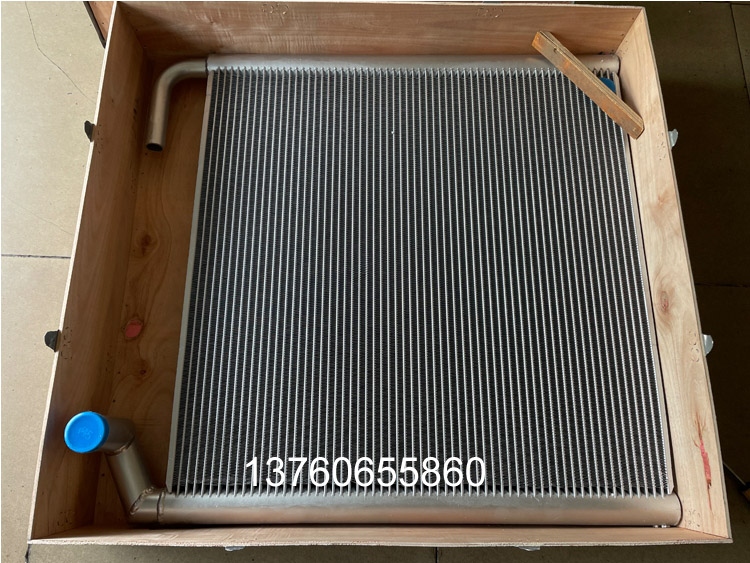 日立EX120-5HG液壓油散熱（rè）器